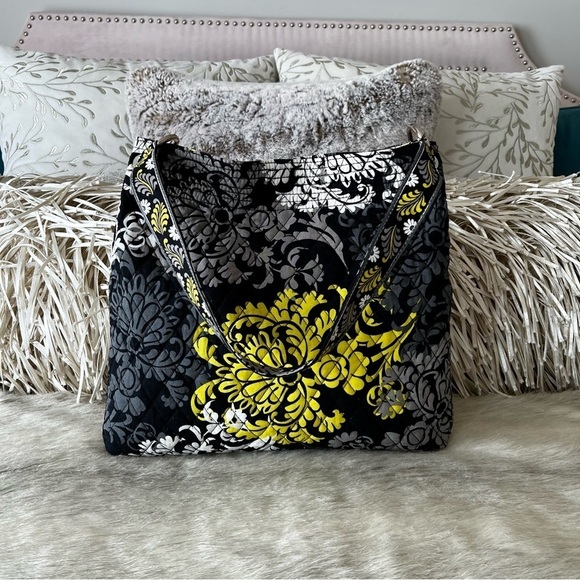 VERA BRADLEY Baroque Holiday 2010 Tote Black Yellow White Gray Y2K Hobo Quilted - Picture 5 of 11